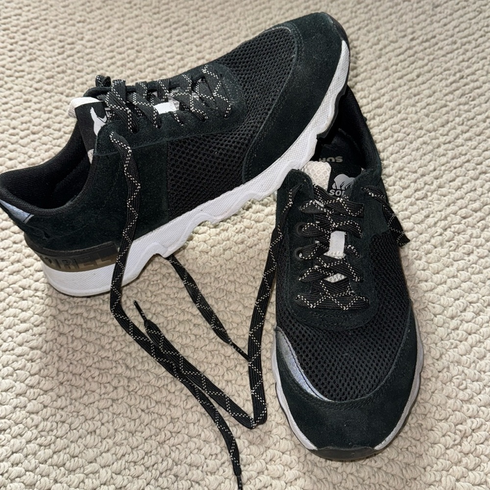 Sorel Kinetic Lite Lace Sneaker Black (Women's)—8.5